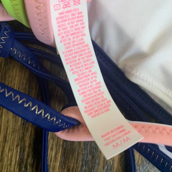 🆕 VS Geometric Bikini - Picture 6 of 12